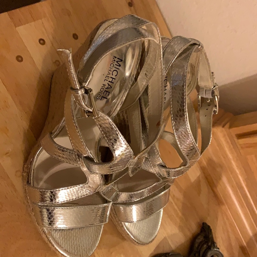 Slightly worn wedges.